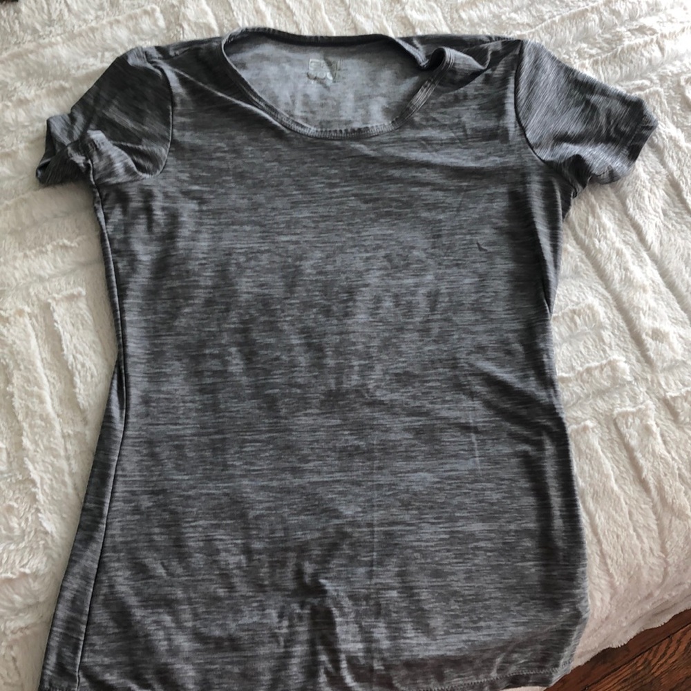 Workout shirt